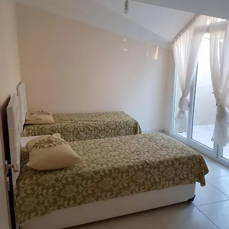 아파트 Ege Yildizi Sitesi